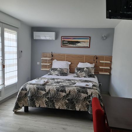 Appartement Avec Cuisine Et Grande Piscine Chauffee Hendaye Ngoại thất bức ảnh