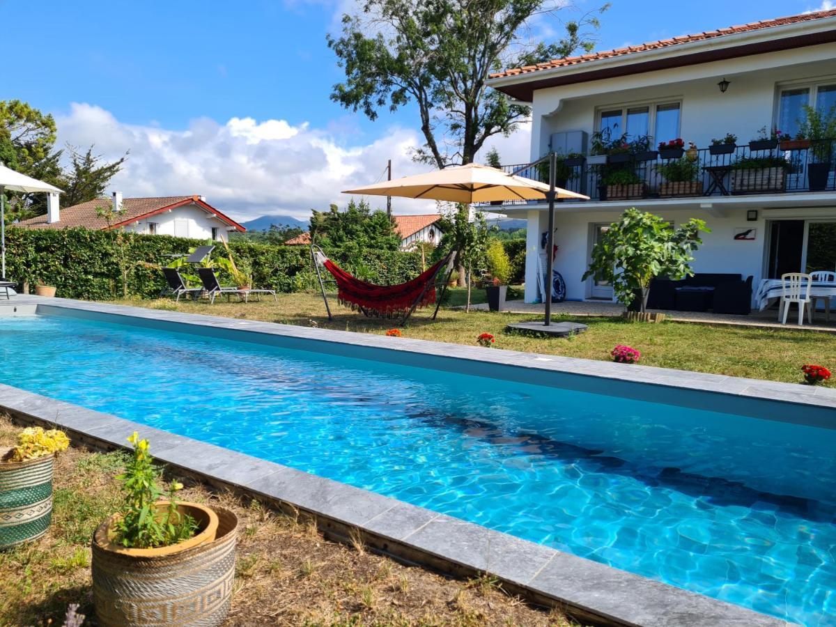 Appartement Avec Cuisine Et Grande Piscine Chauffee Hendaye Ngoại thất bức ảnh